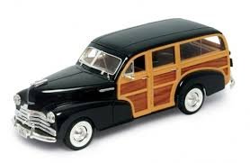Welly 1/18 CHEV Fleetmaster 1948 Black/Woody